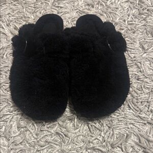 Birkenstock 38 Cozy Black Fuzzy Slippers